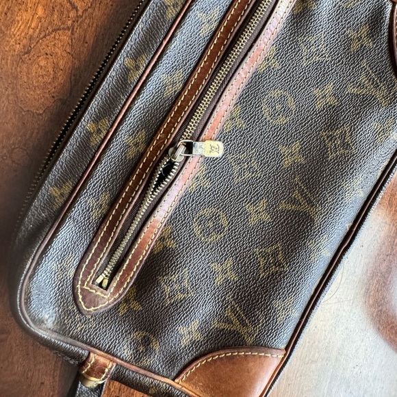 LV Vintage Wristlet Louis Vouitton - Picture 3 of 16